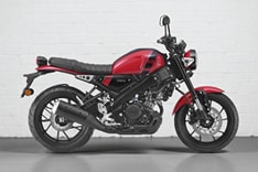 Yamaha XSR155 colours image gallery